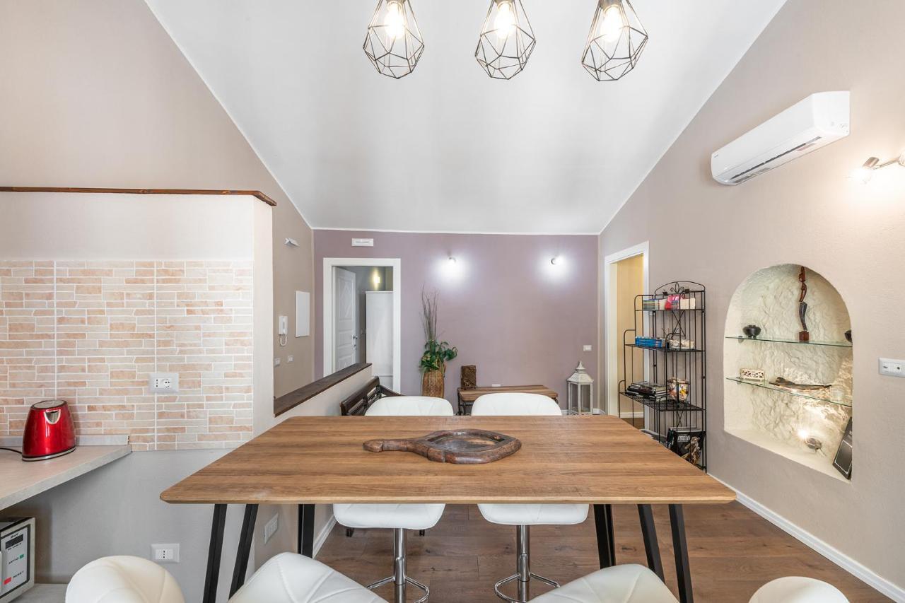 Promenade Boutique Rooms - City Centre Cagliari Exterior photo