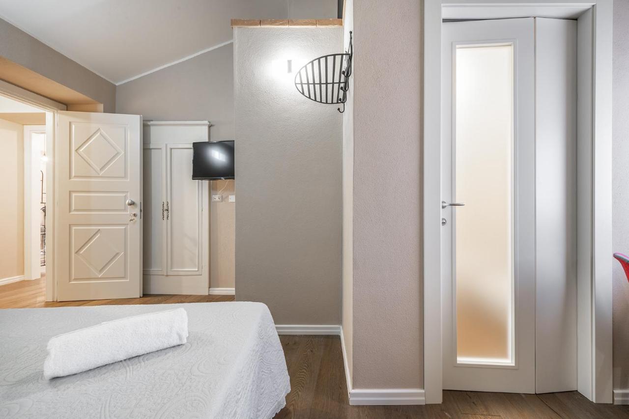 Promenade Boutique Rooms - City Centre Cagliari Exterior photo