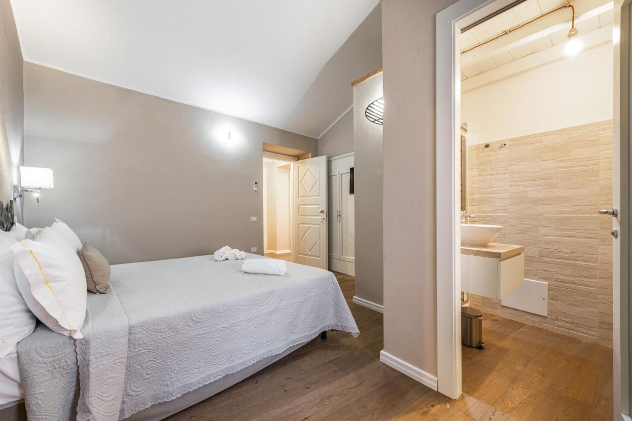 Promenade Boutique Rooms - City Centre Cagliari Exterior photo