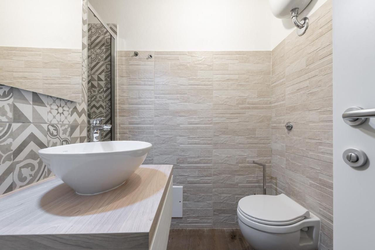Promenade Boutique Rooms - City Centre Cagliari Exterior photo