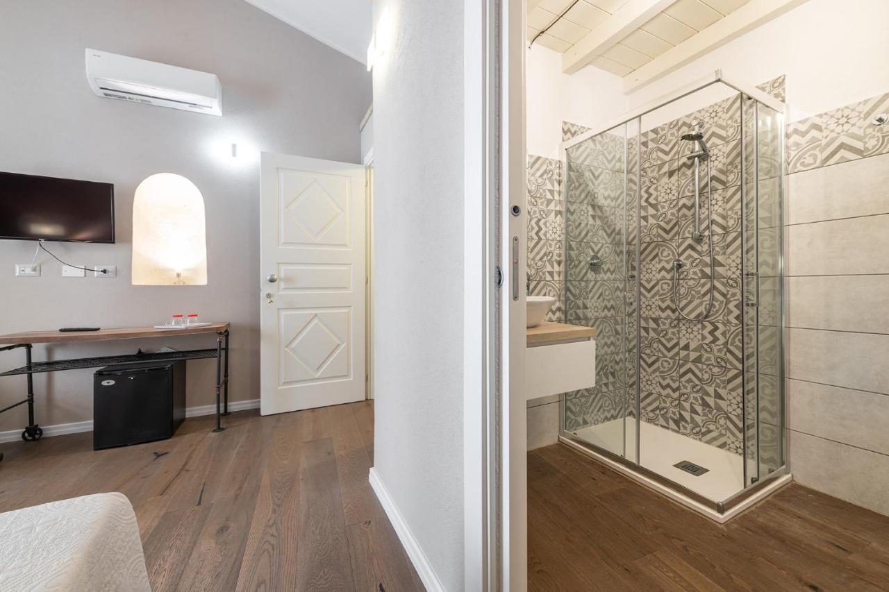 Promenade Boutique Rooms - City Centre Cagliari Exterior photo