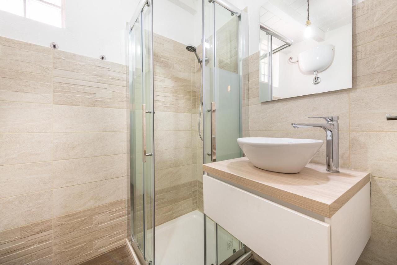 Promenade Boutique Rooms - City Centre Cagliari Exterior photo