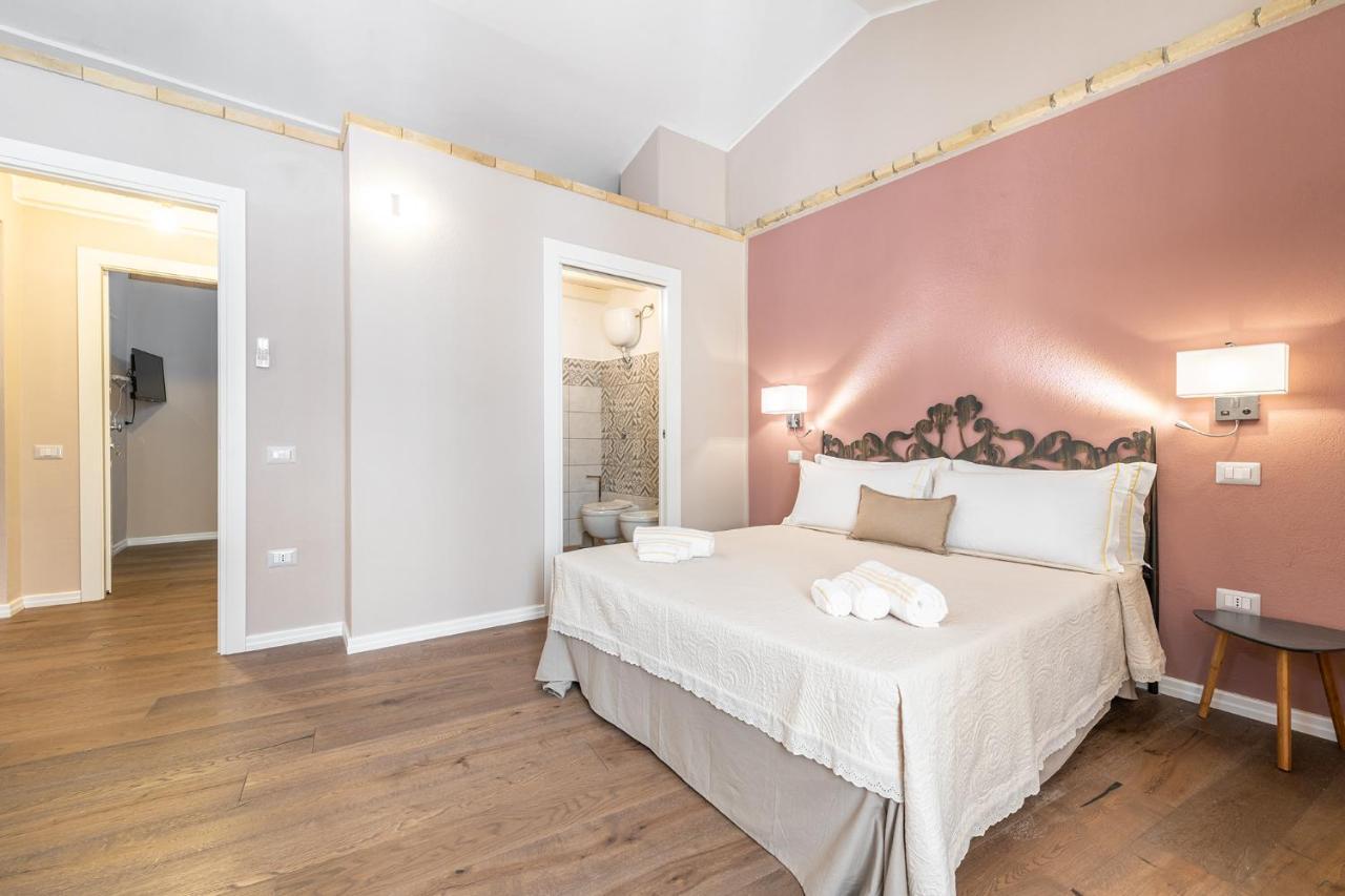 Promenade Boutique Rooms - City Centre Cagliari Exterior photo