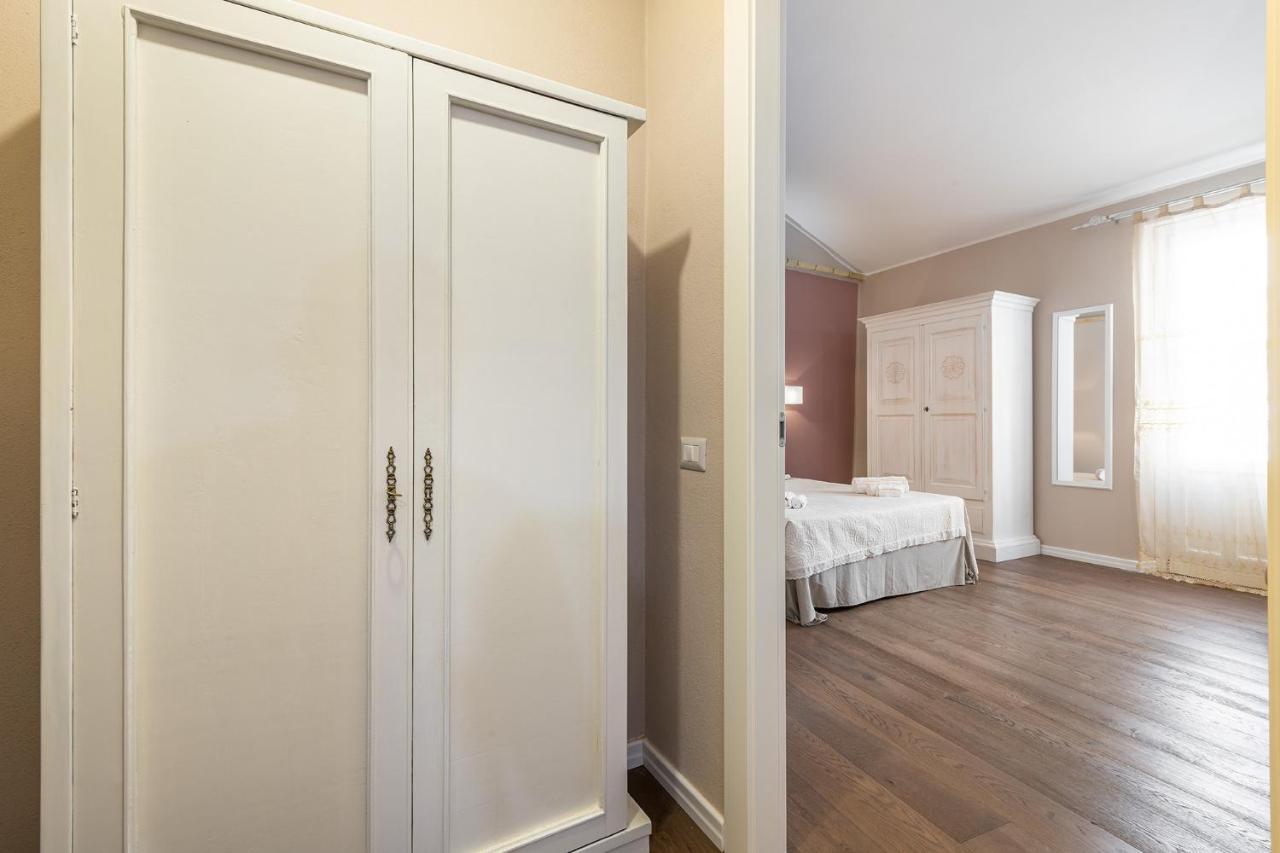Promenade Boutique Rooms - City Centre Cagliari Exterior photo